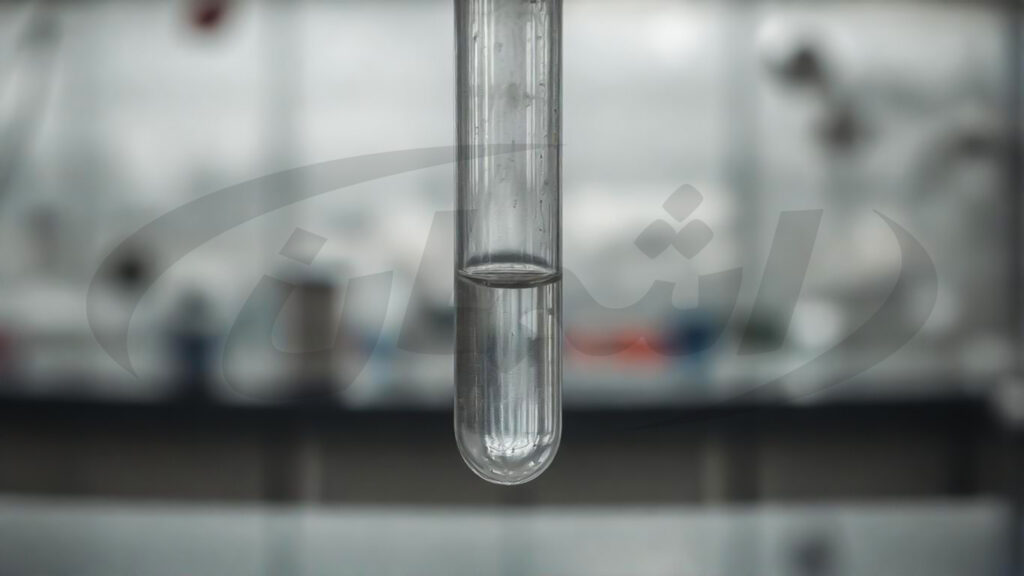 چگونه درصد الکل را تنظیم کنیم؟ | روش‌های کاهش غلظت الکل برای ضدعفونی و کاربردهای مختلف | اشمان